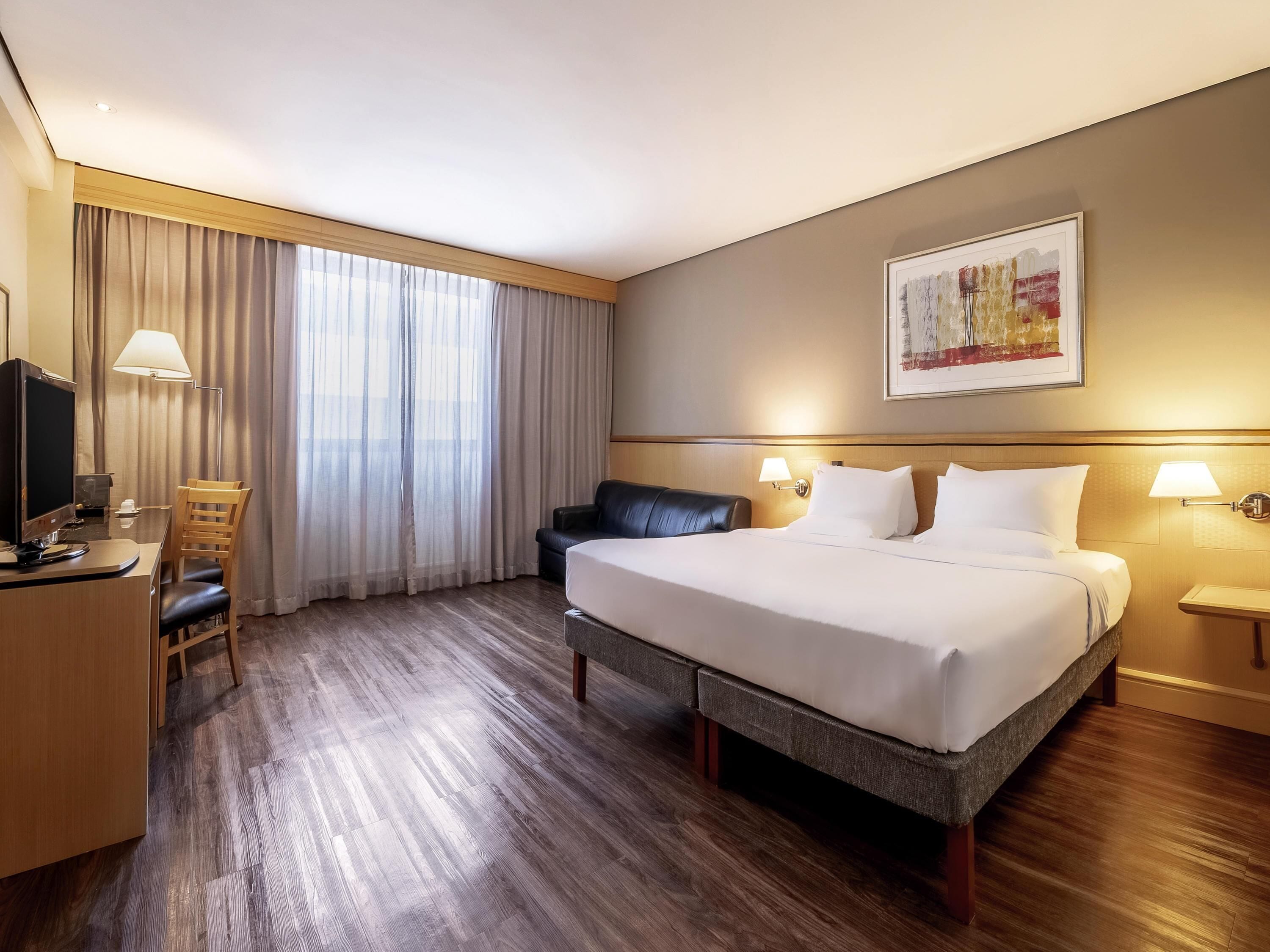 Minibar, in-room safe, desk, blackout drapes