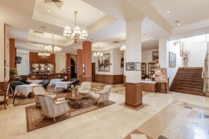 Sala de estar en el lobby