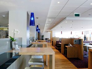 Breakfast, lunch and dinner served - Novotel Eindhoven (Eindhoven)