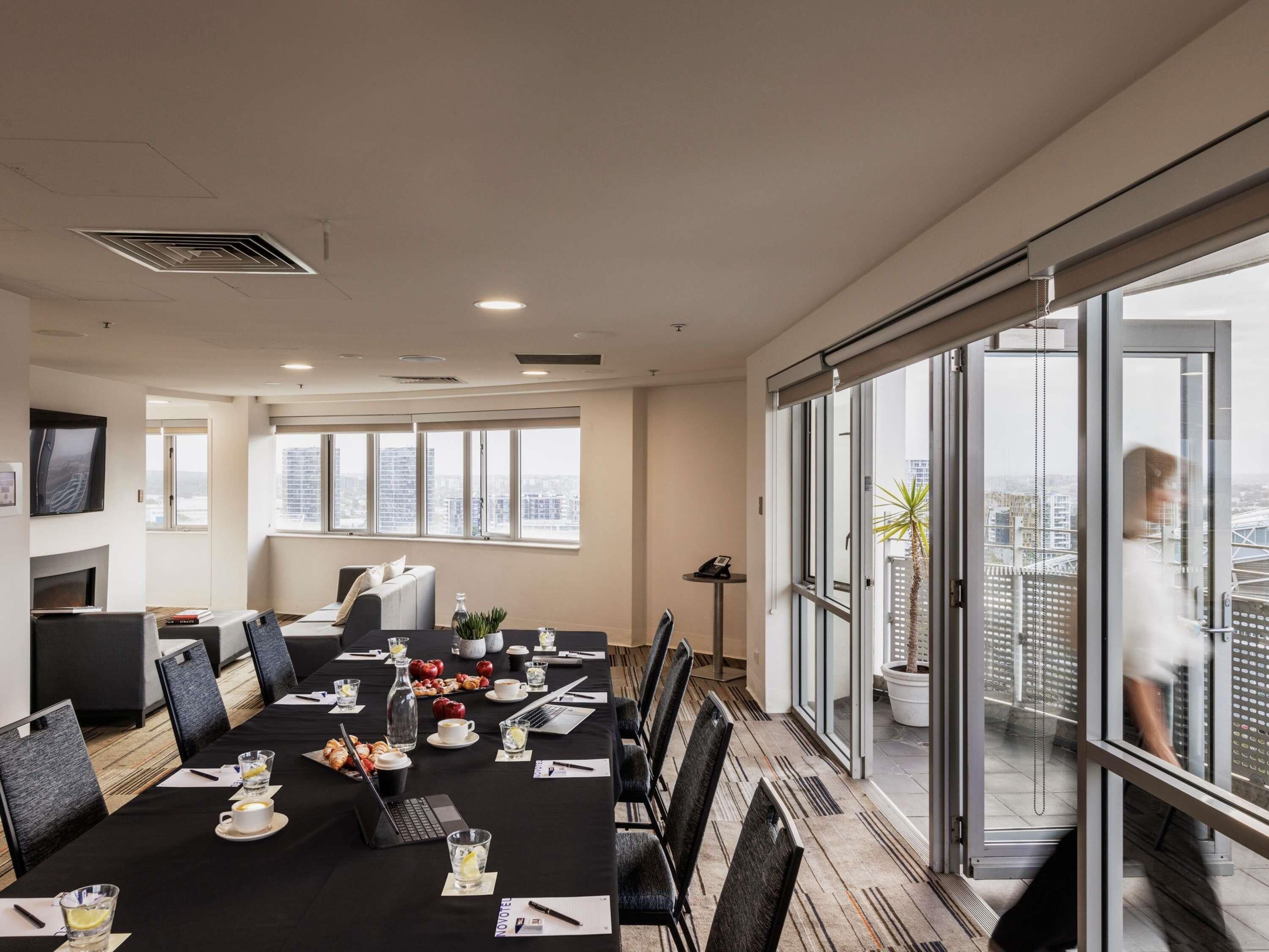 Meeting facility