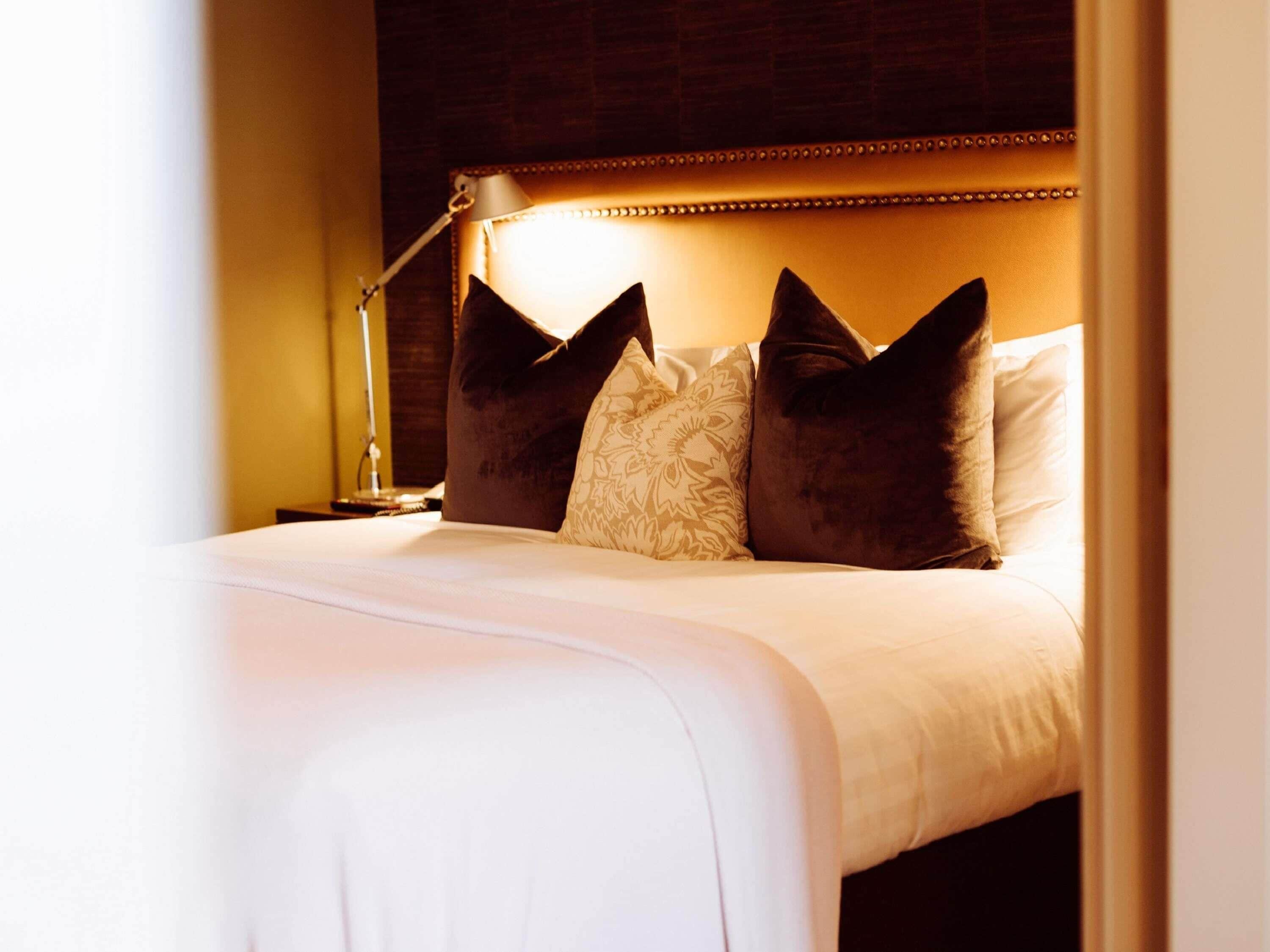 Literie de qualité, couette en duvet, coffre-fort