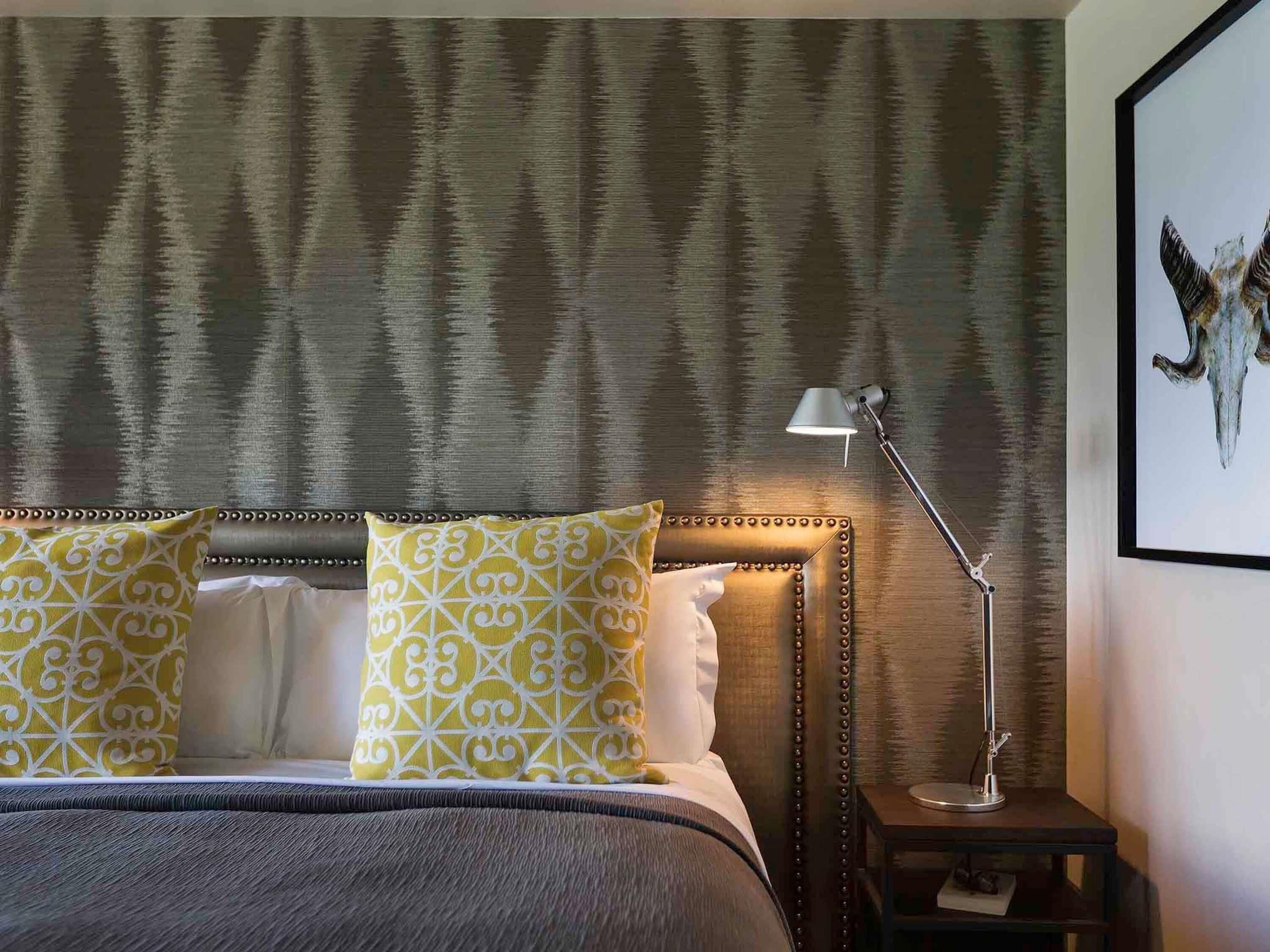 Premium bedding, down comforters, in-room safe, laptop workspace
