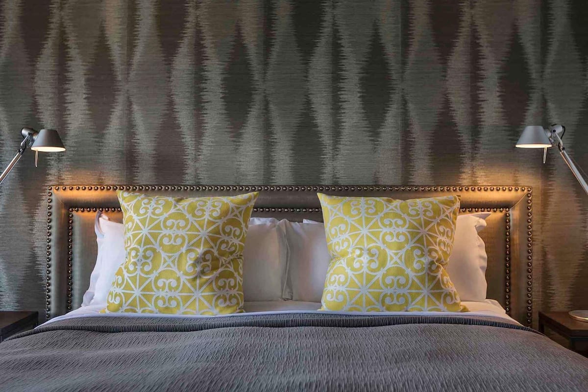 1 bedroom, premium bedding, down duvets, in-room safe