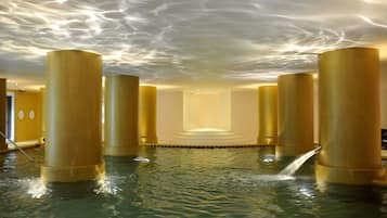 Indoor spa tub