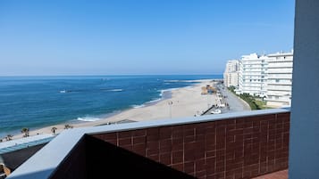 Strand-/havudsigt