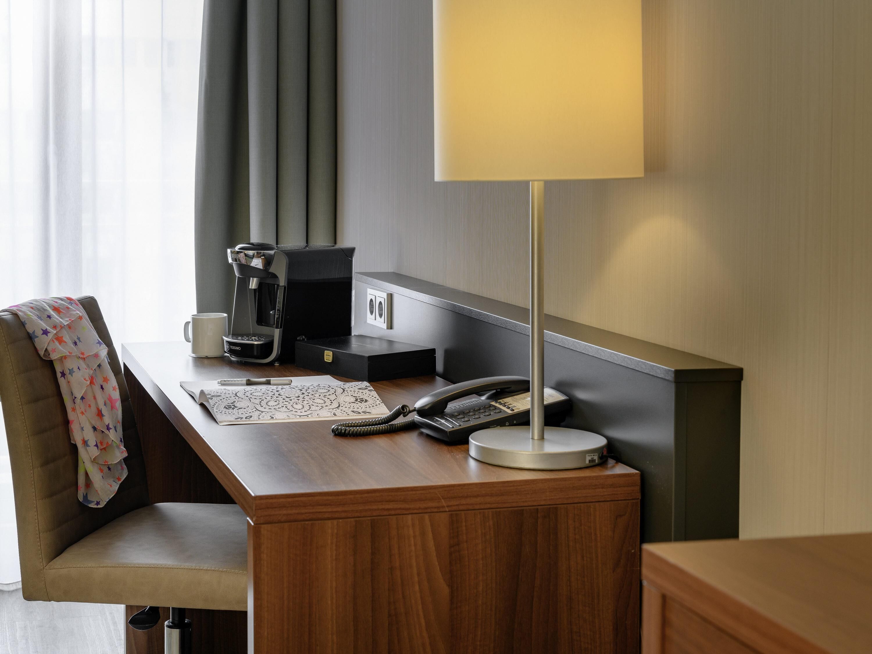 Superior Room, 1 Queen Bed with Sofa bed | In-room safe, desk, laptop workspace, blackout drapes