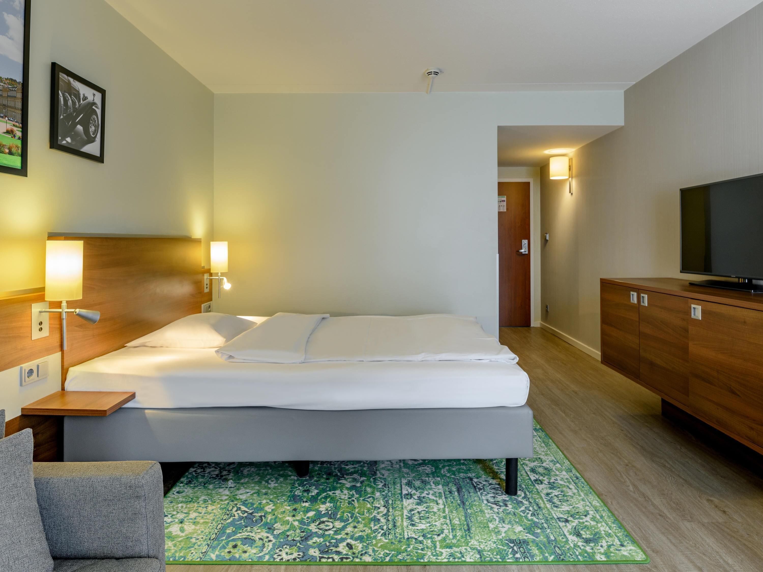 Quarto superior, 1 cama Queen e sofá-cama | Cofres nos quartos, escrivaninha, espaço de trabalho para notebook