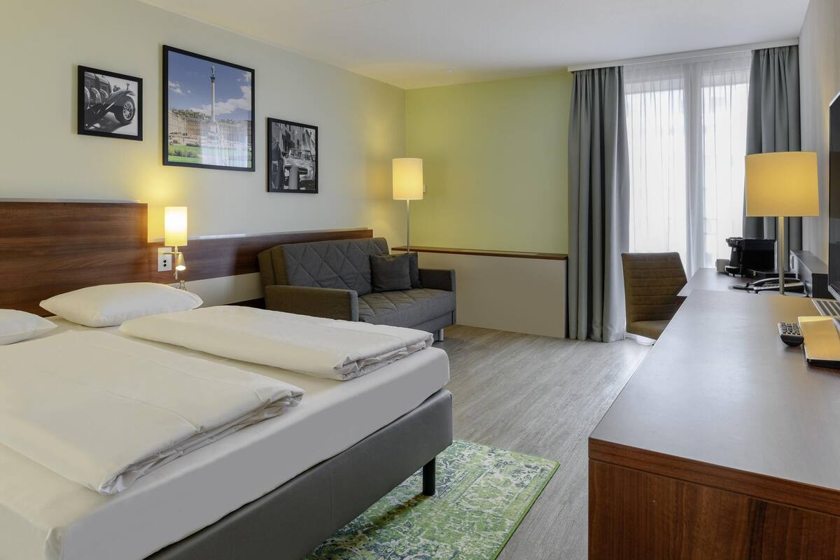 privilege, room, 1 queen bed with sofa bed | in-room safe, desk, laptop workspace, blackout curtains