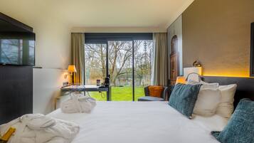 Comfort Double Room | Desk, laptop workspace, free WiFi, bed sheets