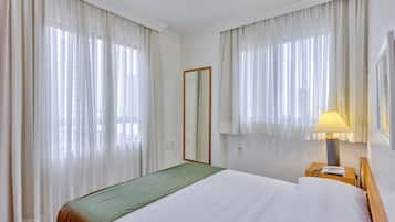 Standardzimmer, 1 Queen-Bett, Kochnische (42SQM, Free WiFi, Living Room)