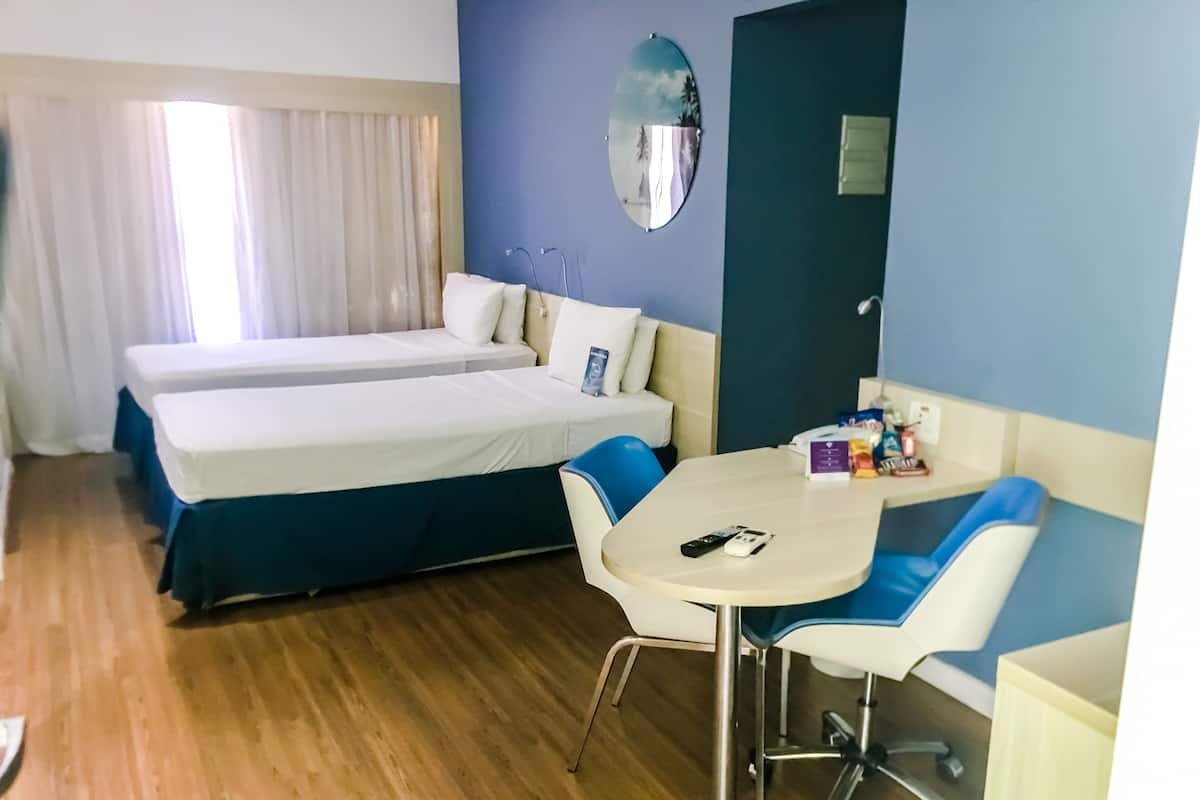 Classic Twin Room, 2 Twin Beds | Minibar, desk, blackout drapes, soundproofing
