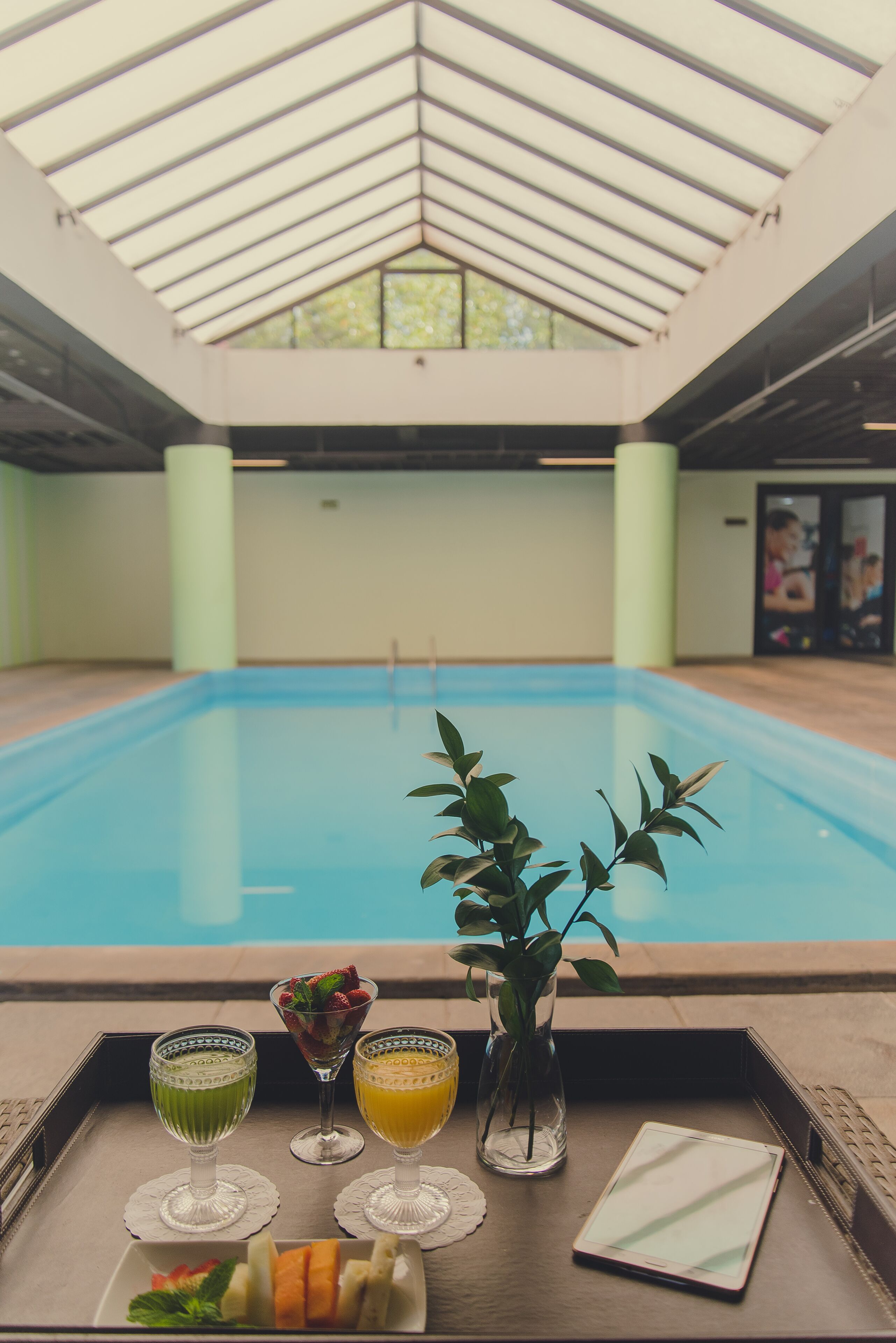 indoor pool, pool loungers