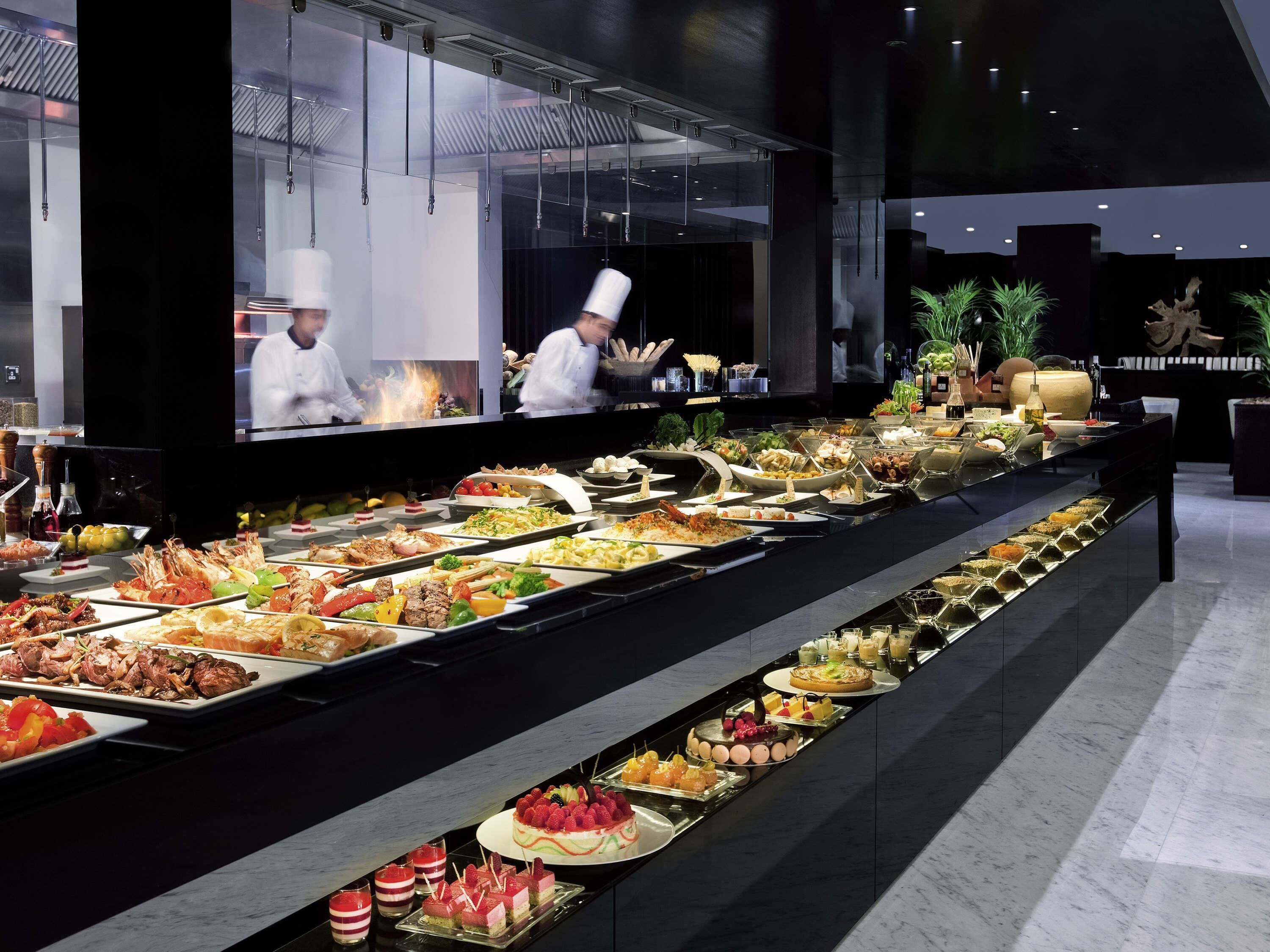 Daily buffet breakfast for a fee