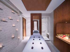 Sauna, höyrysauna, vartalohoitoja, aromaterapiaa, kuumakivihierontaa