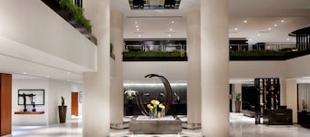 Pullman Dubai Creek City Centre