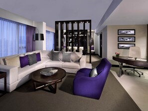 Down duvets, in-room safe, individually furnished, desk - Pullman Dubai Creek City Centre (Dubai)