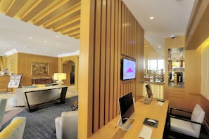 Hall