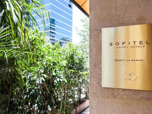 Exterior - Sofitel Beirut Le Gabriel (Beirut)