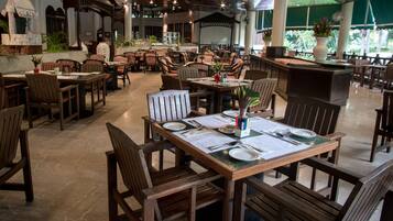 Tägliches Frühstücksbuffet (40 MYR pro Person)