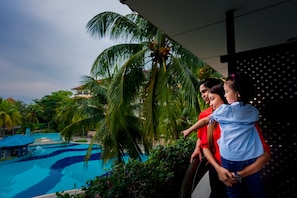 Habitación Premier con 2 camas individuales (Deluxe - Newly Renovated) | Vista desde la habitación