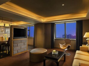 1 dormitorio, ropa de cama de alta calidad, edredones de plumas