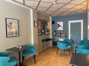 Lobby-Lounge