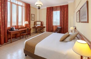 Standard Double Room Single Use | Premium bedding, minibar, in-room safe, desk