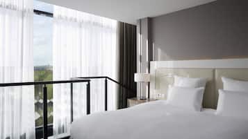 Suite, 1 tweepersoonsbed (Duplex) | Hypoallergeen beddengoed, pillowtop-bedden, een kluis op de kamer