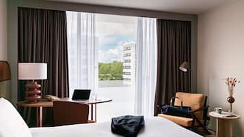 Superior kamer, 1 kingsize bed | Hypoallergeen beddengoed, pillowtop-bedden, een kluis op de kamer