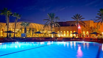 Indoor pool, outdoor pool, sun loungers