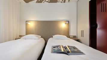 Camera Standard, 2 letti singoli | Biancheria da letto di alta qualità, materassi Select Comfort
