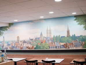 Dagelijks continentaal ontbijt inbegrepen