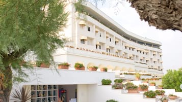 Facciata della struttura