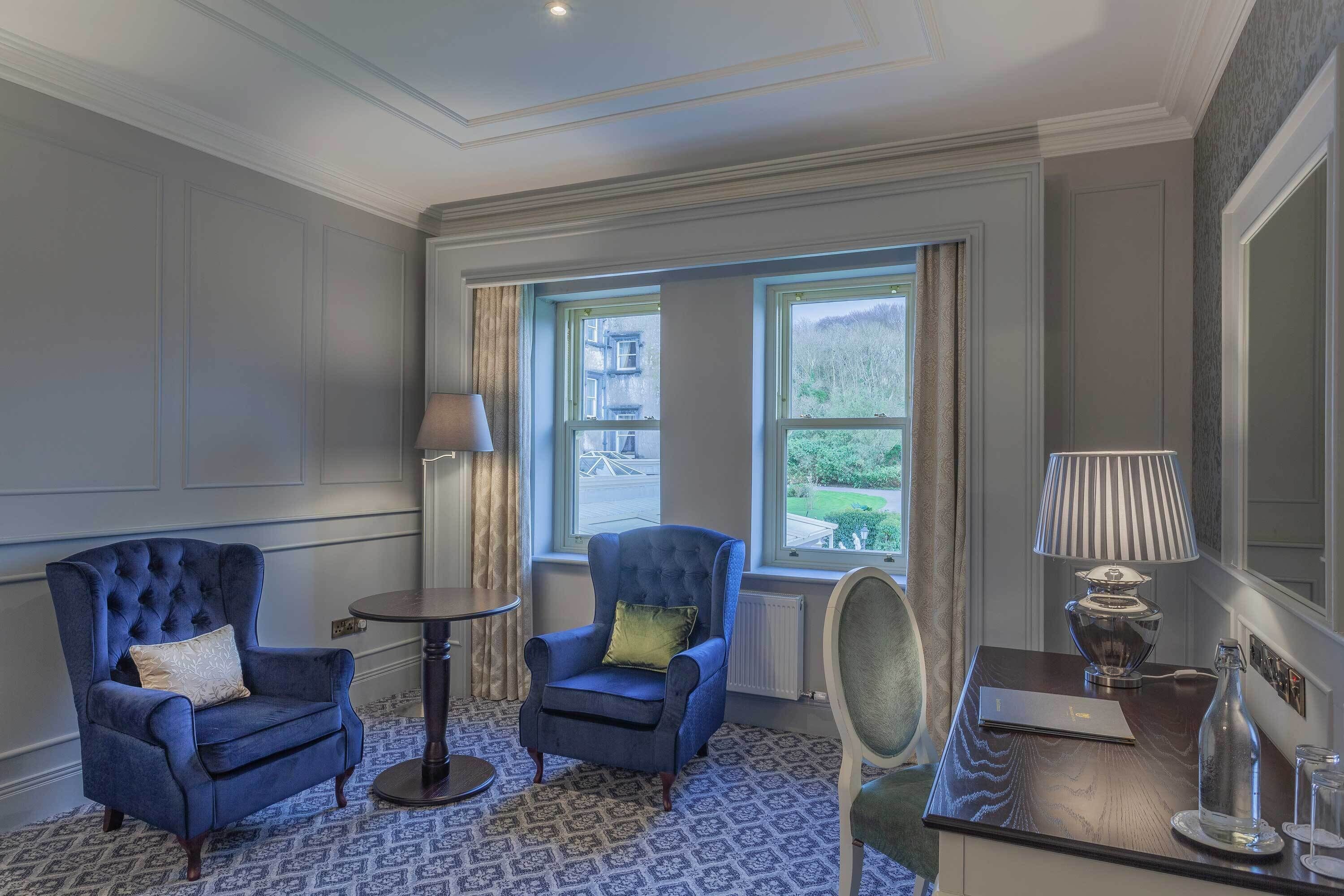 family room | living area | flat-screen tv