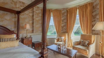 Castle – Junior Suite | Living area