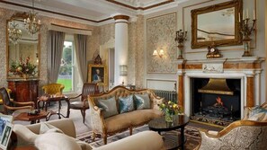 Se sirven almuerzos, cenas y brunch