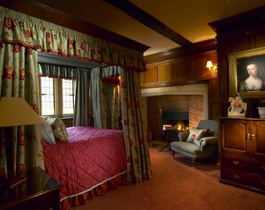 Superior Four poster room | View from room