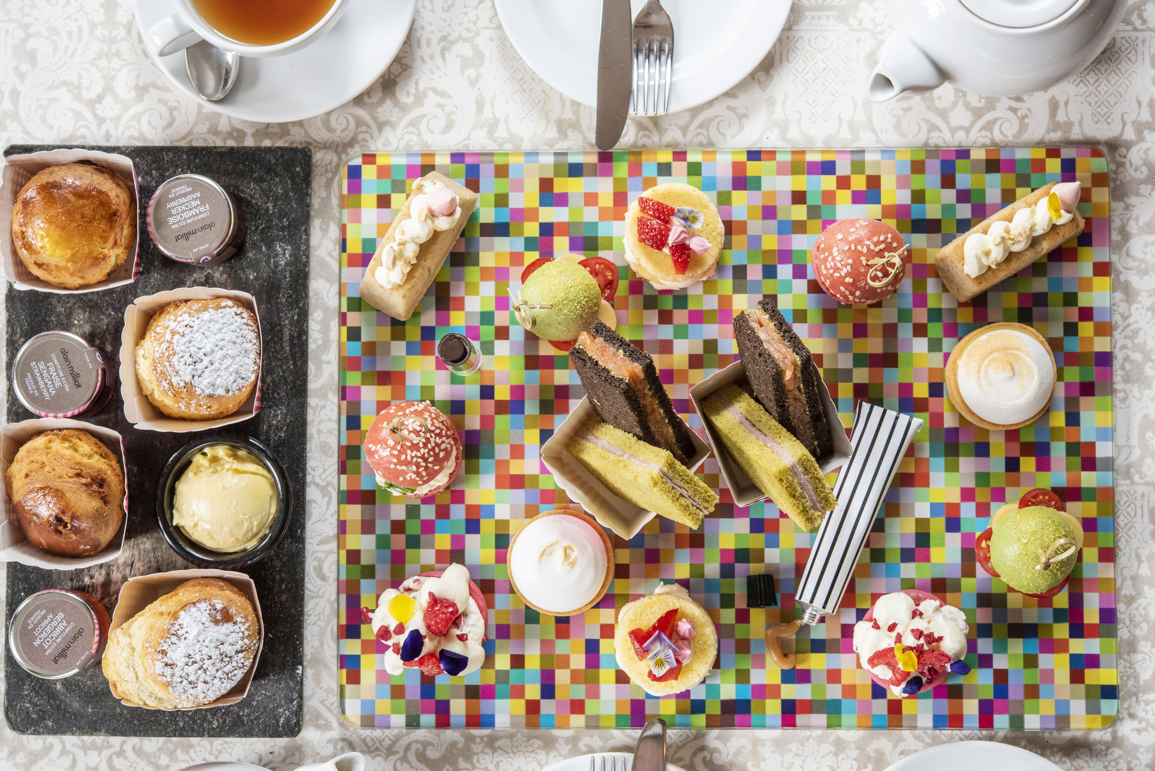 breakfast, lunch, dinner served; italian cuisine