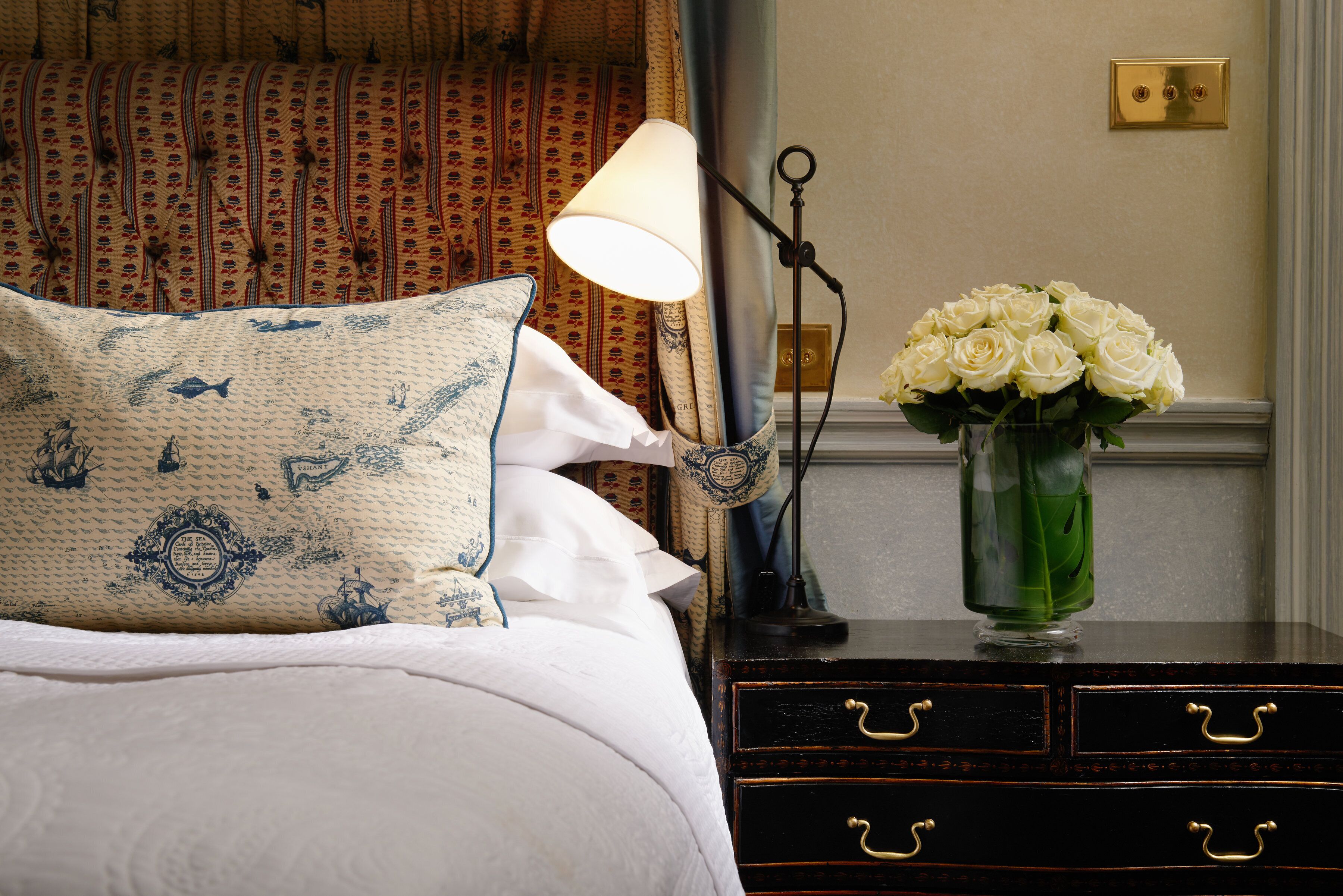 king suite | frette italian sheets, premium bedding, minibar, in-room safe