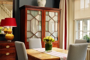 Mews Suite