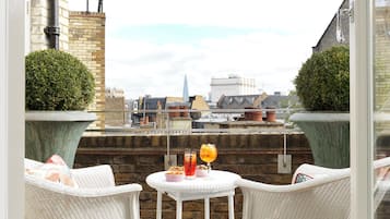 One Bedroom Terrace Suite | Terrace/patio