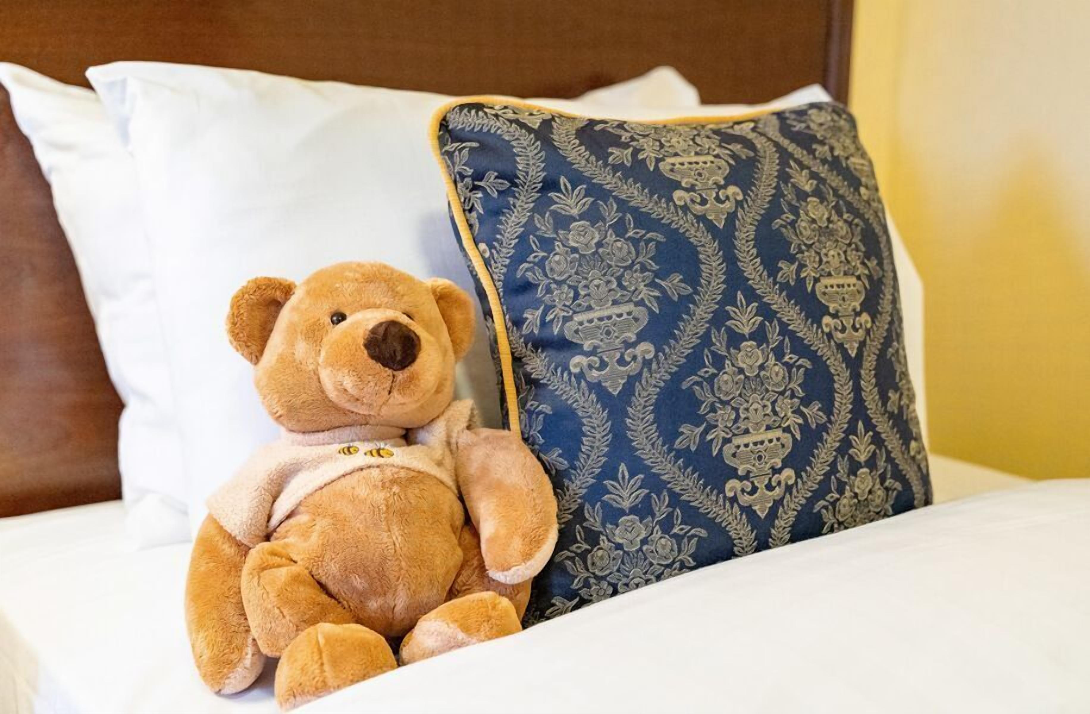premium bedding, in-room safe, individually decorated