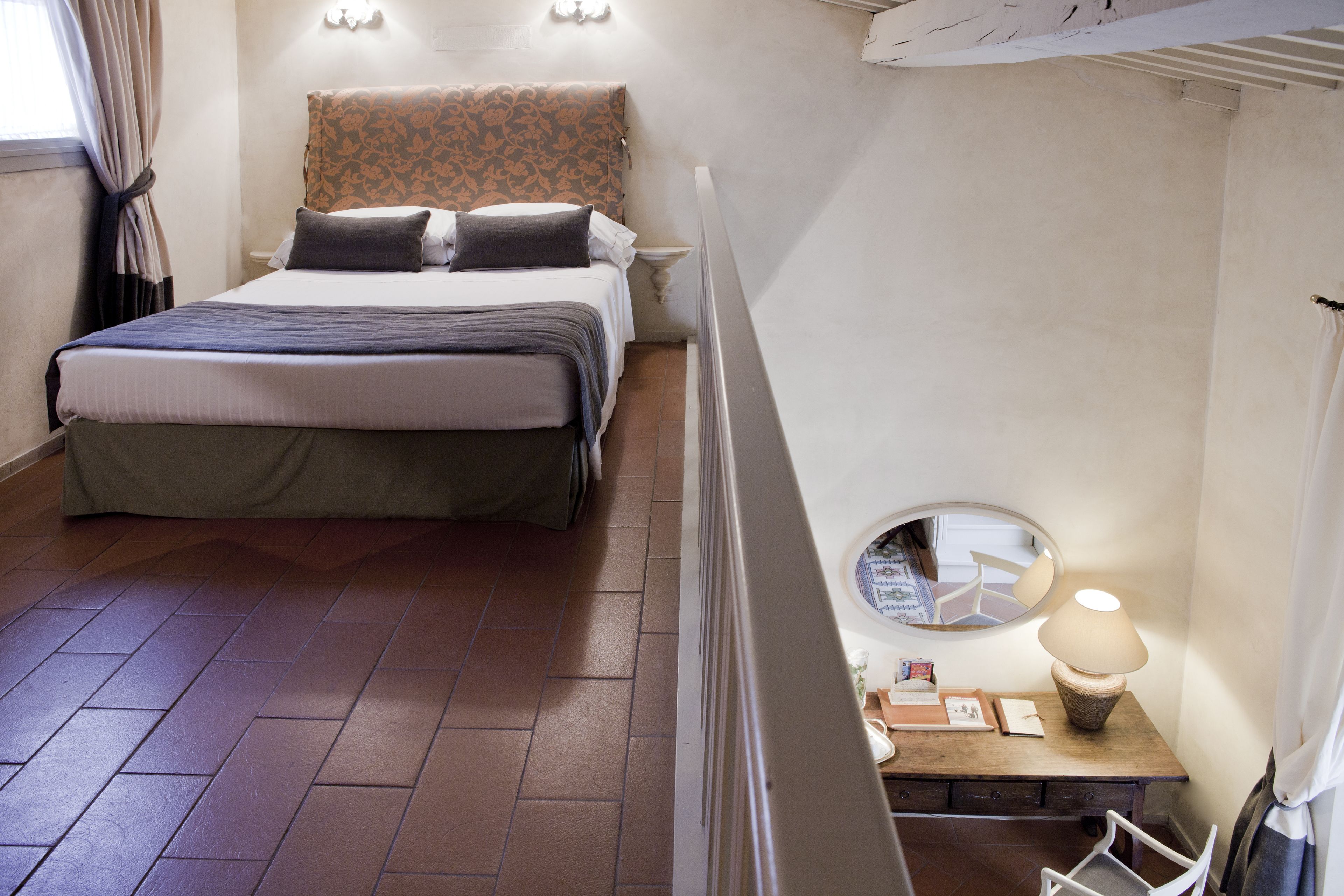 junior suite | desk, free wifi, bed sheets