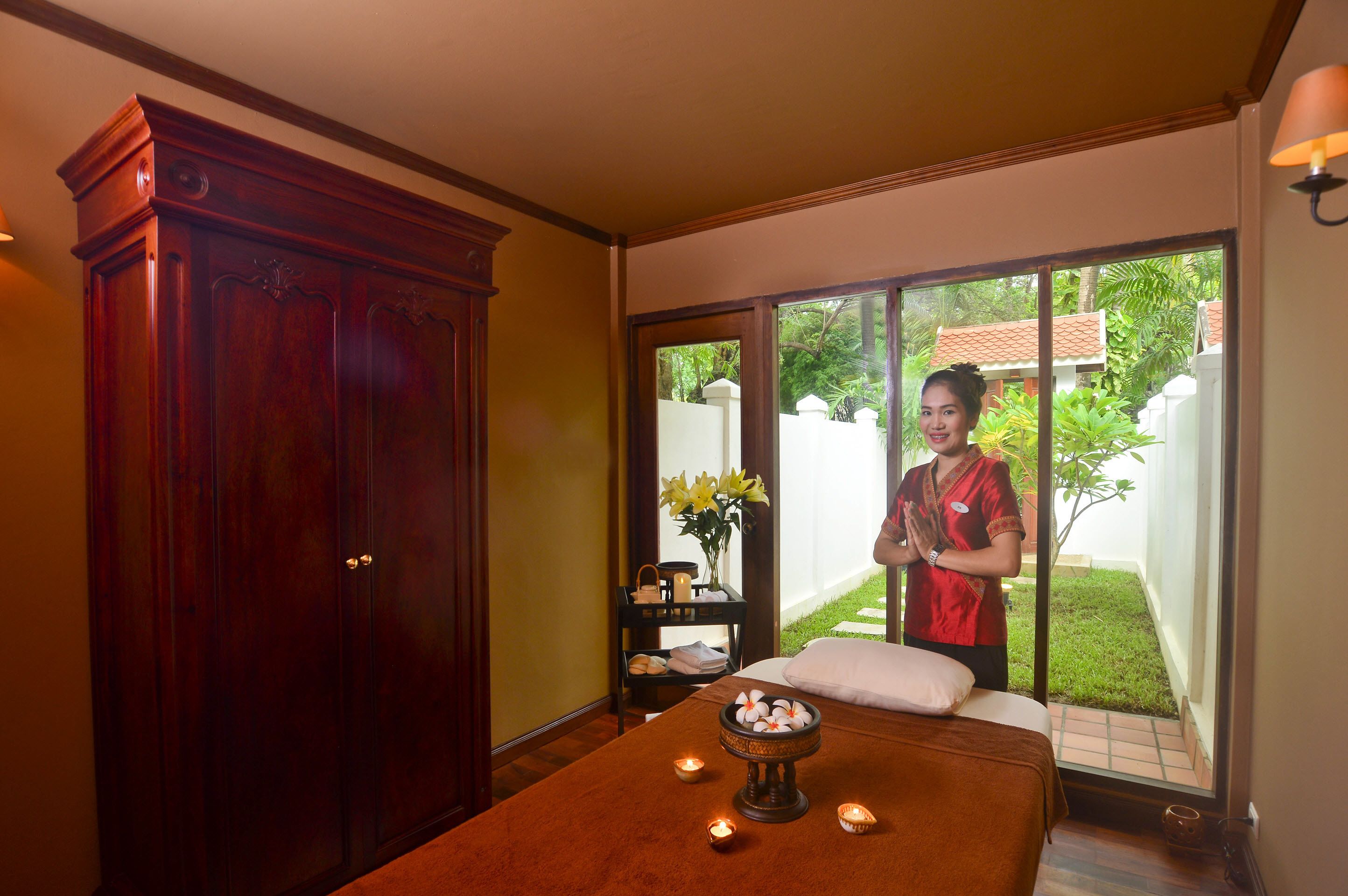 Masajes de tejido profundo, masajes tailandeses