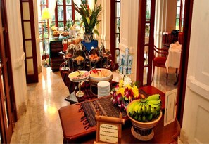 Breakfast area