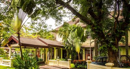 Settha Palace Hotel
