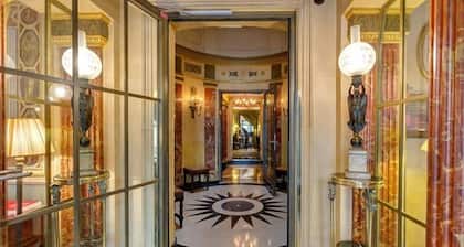 L'Hotel