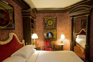 Chambre supérieure double ou avec lits jumeaux | Minibar, coffre-fort, bureau, système d’insonorisation