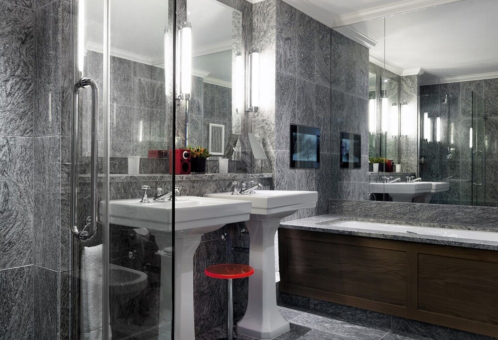 Charlotte Street Hotel - 2