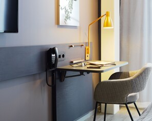 Caja de seguridad en la habitación, wifi gratis y ropa de cama